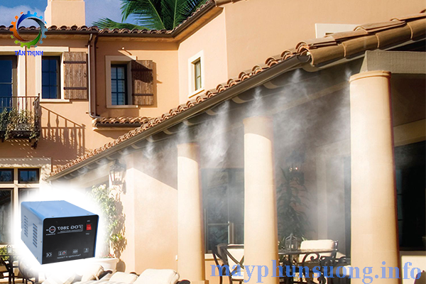 Máy phun sương hơi nước cho một mùa hè tuyệt vời may phun suong fog2807-2