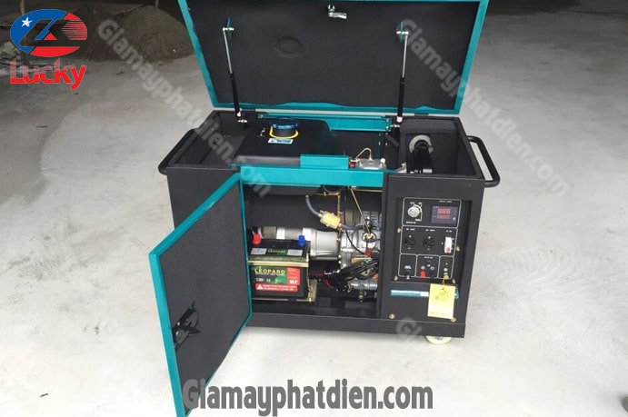 may-phat-dien-chay-dau-bamboo-7kw-9kva-1pha-bmb88000et-5