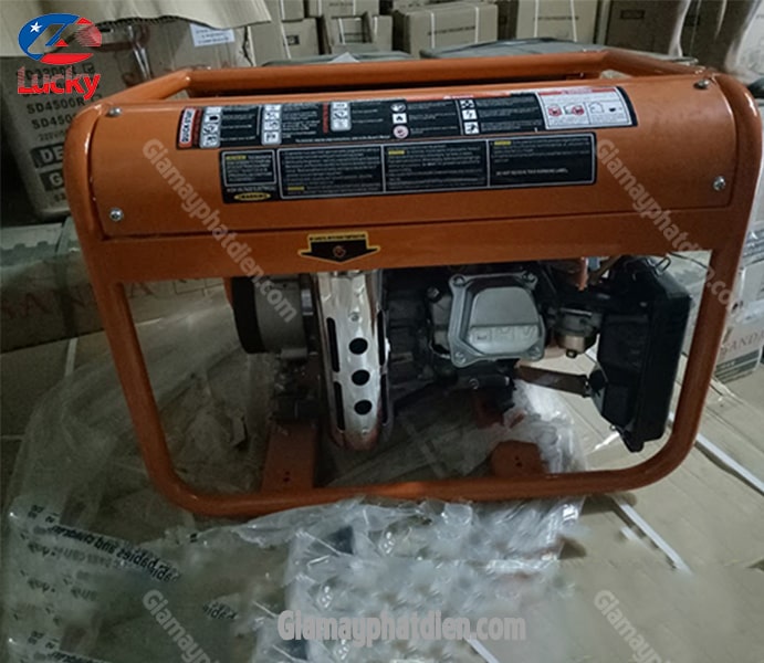 may-phat-dien-mini-0.95kw-sanda-sd1500r-2